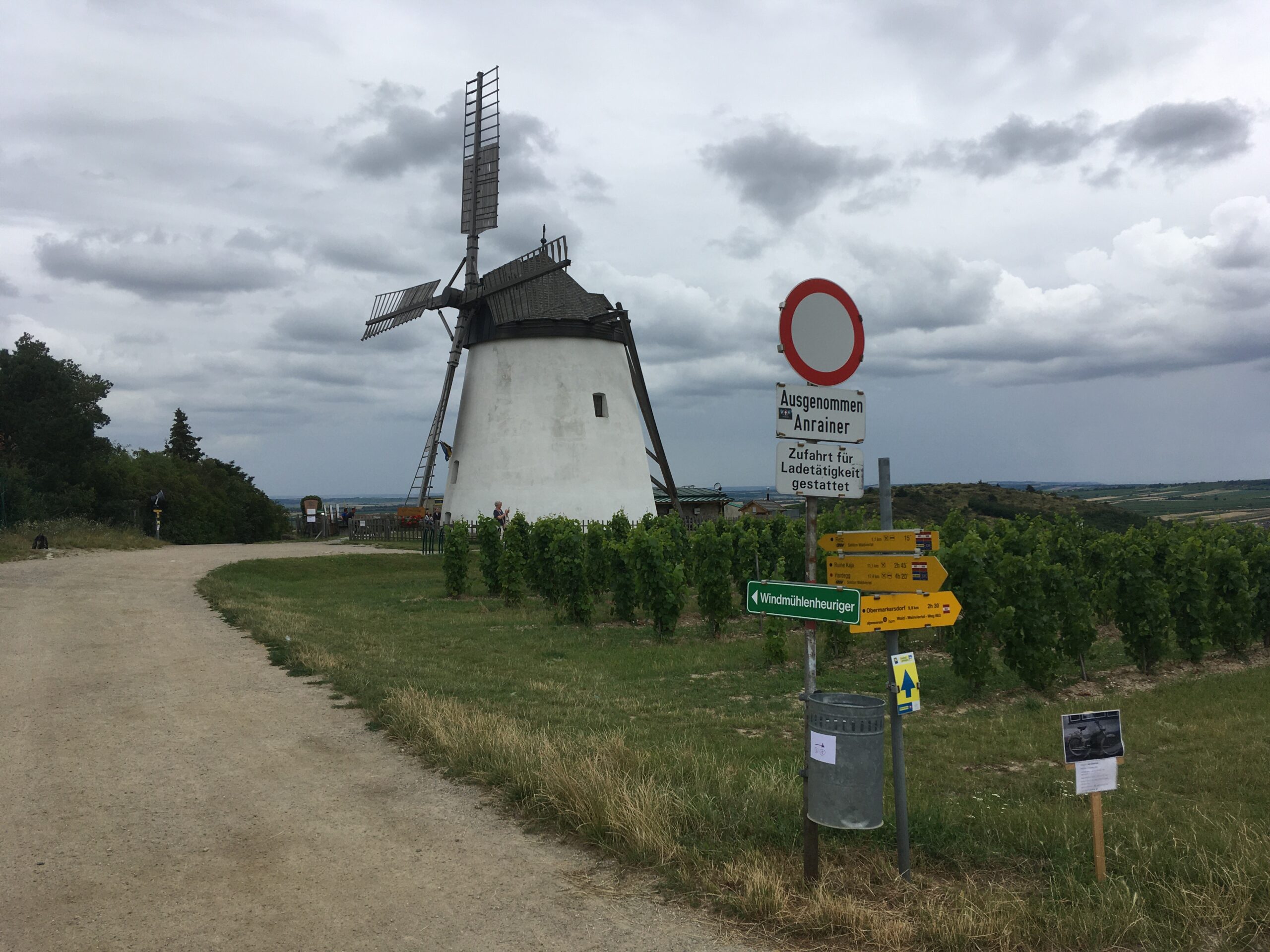 Energieversorgung (Kraftwerke, Energiewandler, Wirkungsgrad, erneuerbare Energieträger)